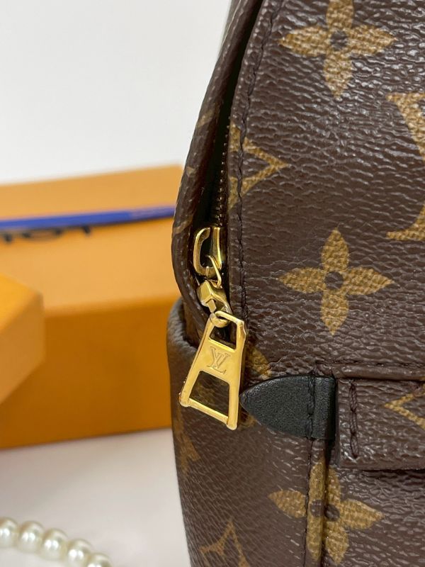 【分期0利率】LV Palm Springs Mini 【9成新】 