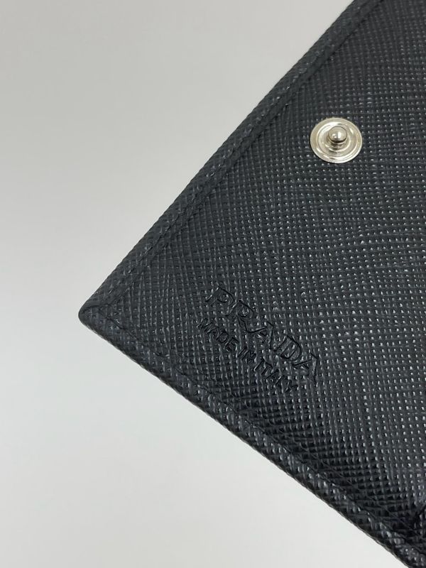 【95成新】PRADA Re-Nylon 扣式短夾 