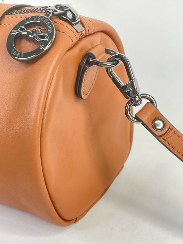 【未使用閒置品】LONGCHAMP LE PLIAGE XTRA系列牛皮圓筒斜背包 