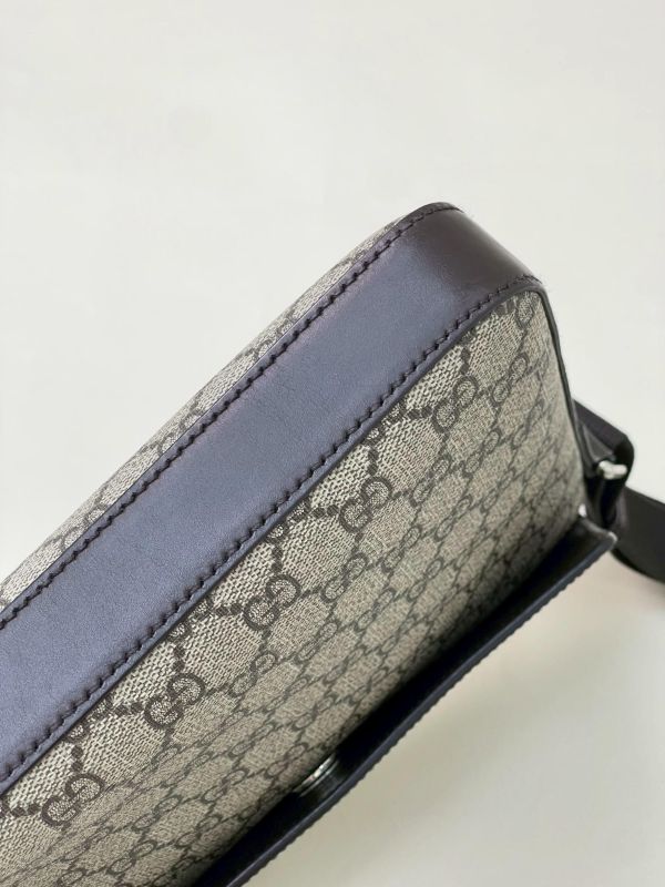 【9成新】GUCCI 男款老花斜背包 