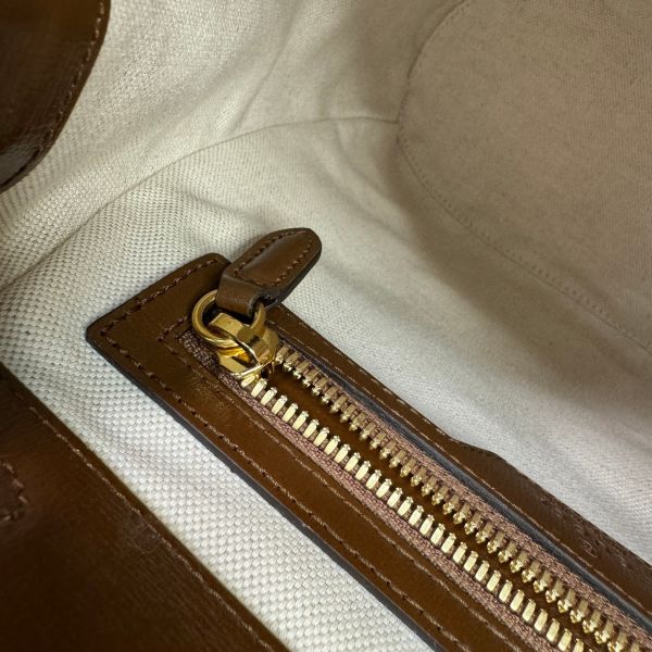 【9.9成新】【12期0利率】GUCCI INTERLOCKING G老花背包674147 