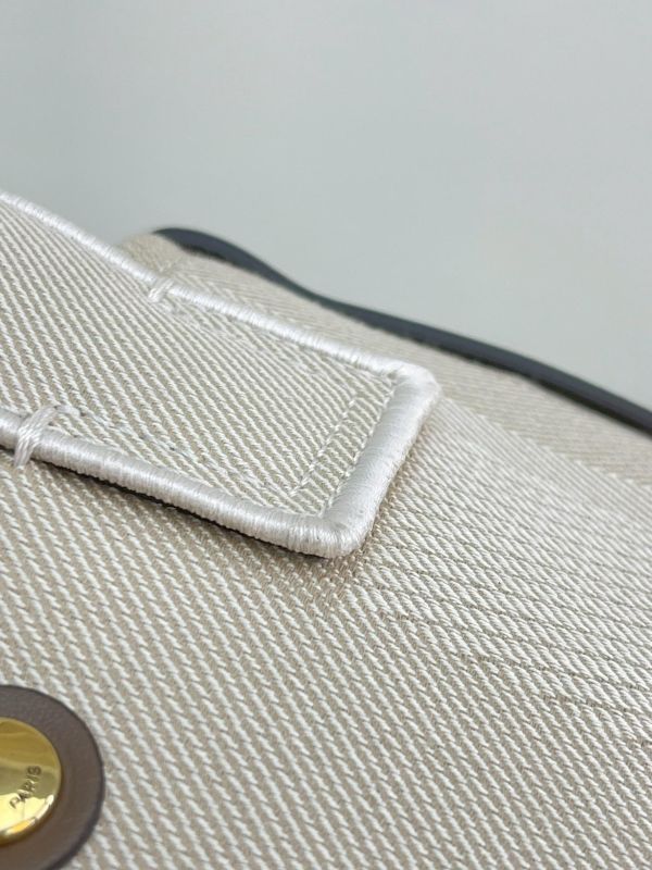 【未使用閒置品】CHLOE CARRY 托特包 