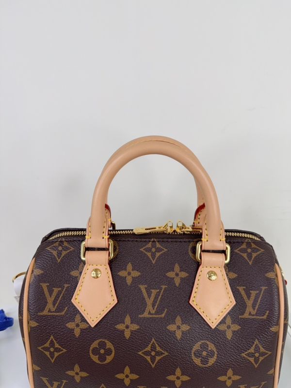 【分期0利率】LV Speedy Bandoulière 20【99成新】 