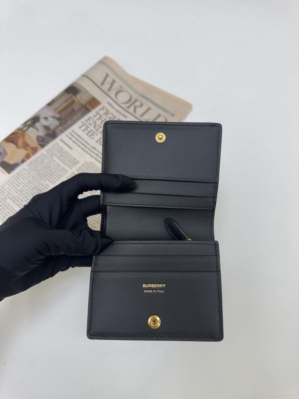 【95成新】BURBERRY TB 對開短夾 