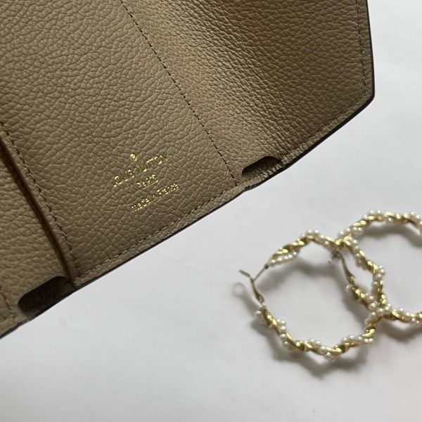 【12期0利率】LV   Victorine皮革三折短夾【99成新】 