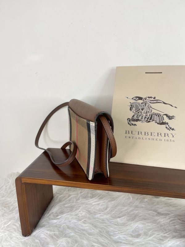 【分期0利率】BURBERRY HAMPSHIRE 格紋拚接皮革WOC 【95成新】 