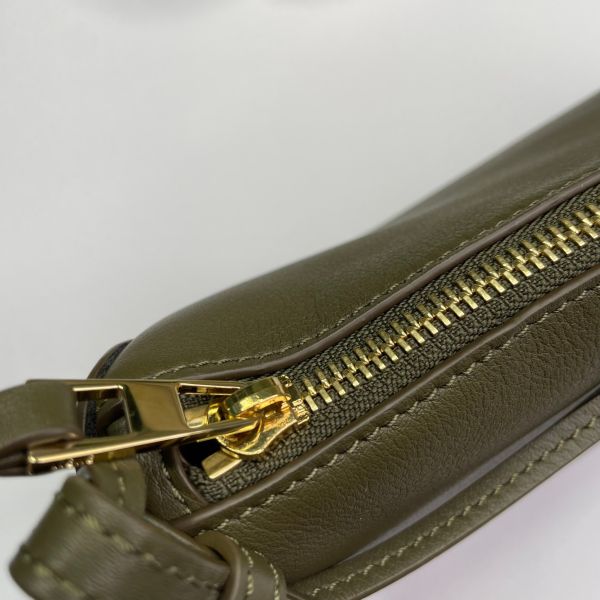 送市值23000背帶【9.5成新】【12期0利率】Mini Hammock Hobo bag in classic calfskin 