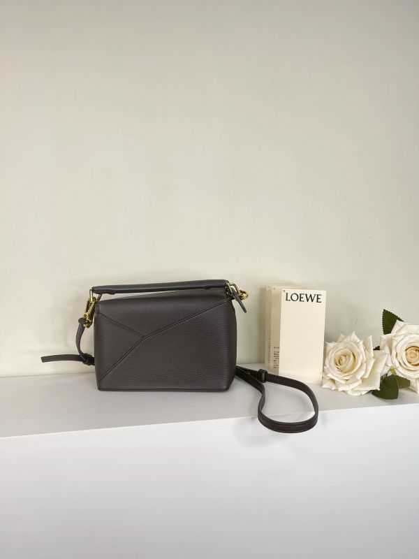 【分期0利率】LOEWE MINI  PUZZLE 深灰色【未使用閒置品】 