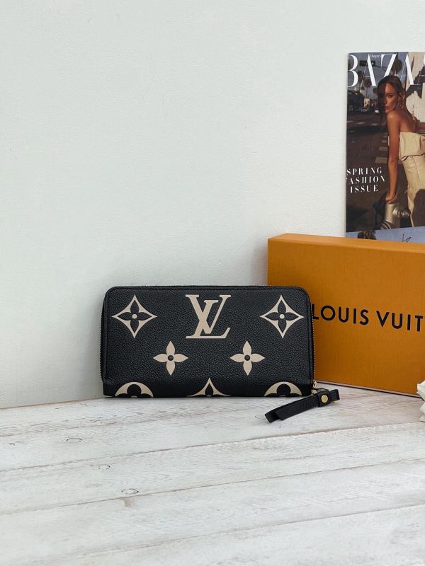 【95成新】LV 皮革LOGO拉鍊錢包 