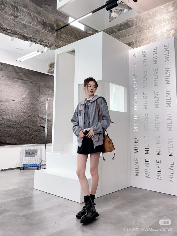 【9成新】LOEWE Mini Hammock 小牛皮 