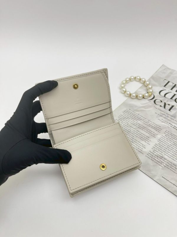 【99成新】GUCCI Marmont 愛心兩摺拉鍊零錢袋短夾 