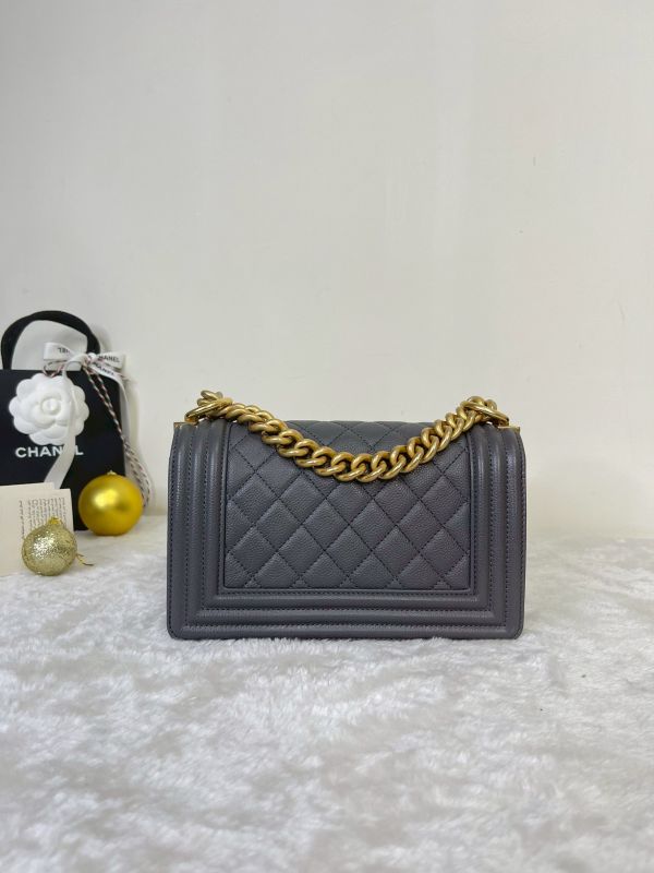 【99成新】CHANEL 22A BOY 20 小型口蓋包 