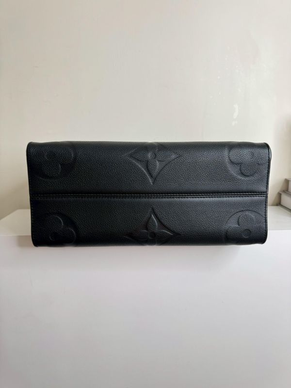 【9成新】LV OnTheGo MM 