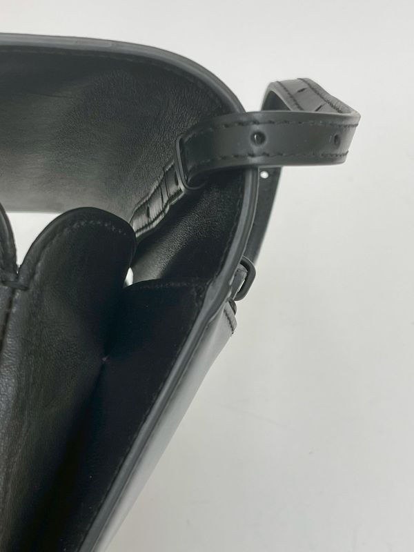 【9成新】BALENCIAGA 金屬B Logo風琴小方包 