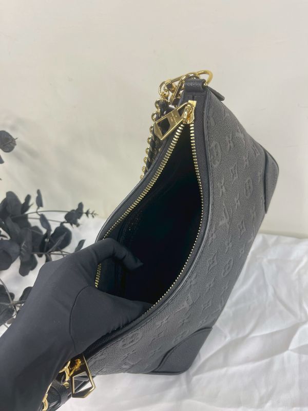 【未使用閒置品】LV Boulogne PM 牛角包 