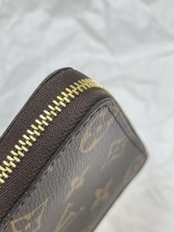 【未使用閒置品】LV 拉鏈零錢包 