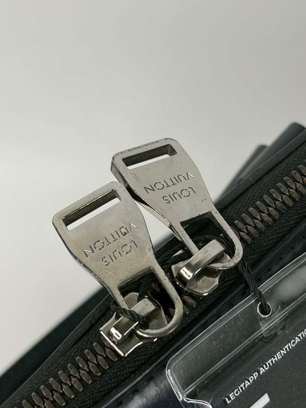 【9成新】LV Briefcase Explorer 商務包 