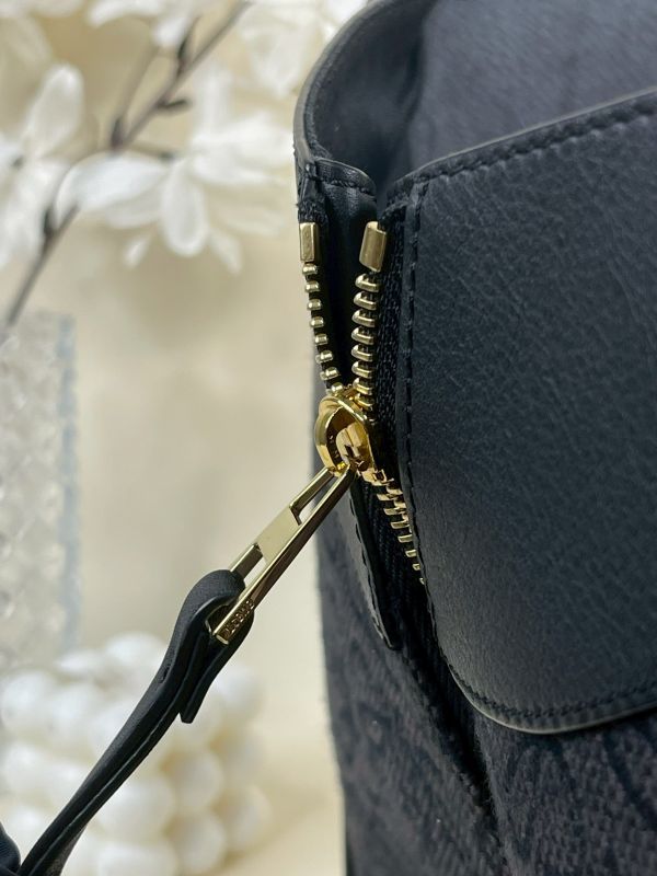 【分期0利率】LOEWE 皮革拼接帆布吊床包 【95成新】 