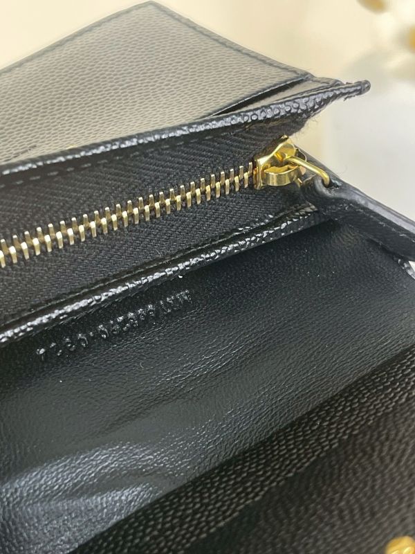 【分期0利率】YSL 魚子醬對開短夾【95成新】 