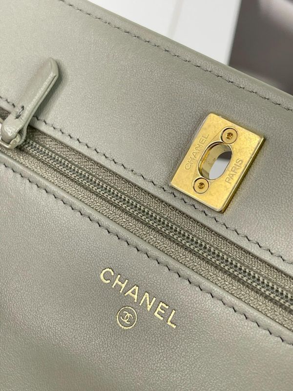 【9成新】CHANEL 羊皮金球WOC 
