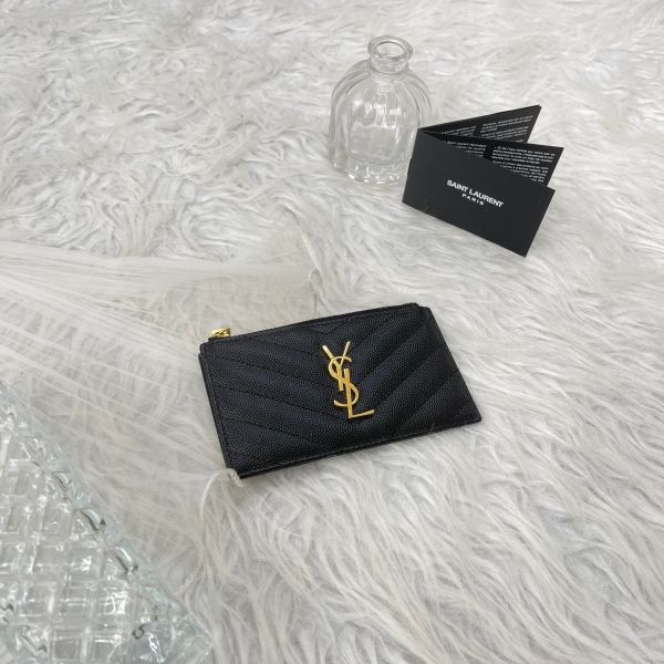 【分期0利率】YSL 粒面壓紋牛皮拉鍊卡片零錢包【99成新】 