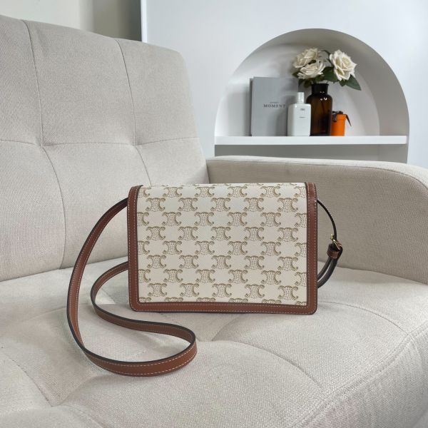 【12期0利率】CELINE 白老花 ENVELOPPE 手袋 【9.9成新】 