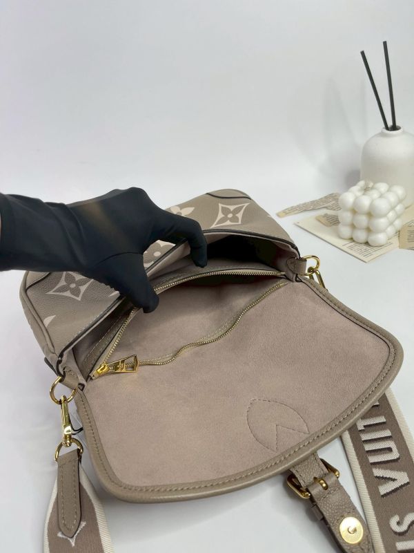 【95成新】LV Diane 