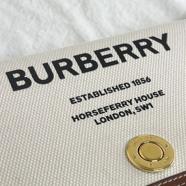 【12期0利率】BURBERRY 印花帆布及皮革翻蓋斜背包【95成新】 