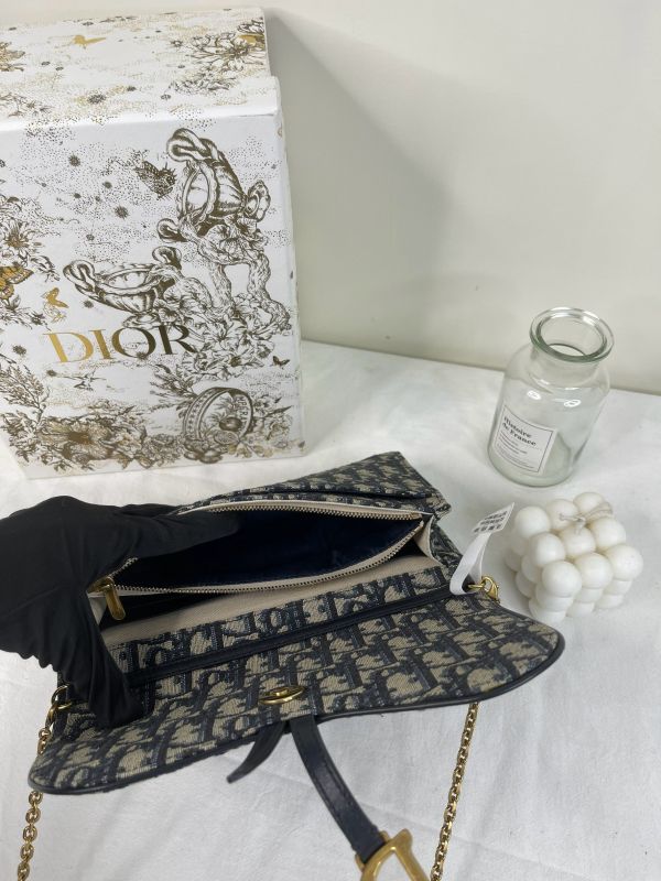 【分期0利率】Dior Oblique 緹花Saddle鏈帶斜背包【95成新】 