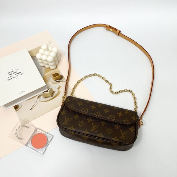 【12期0利率】LV Wallet on Chain Ivy 【99成新】 