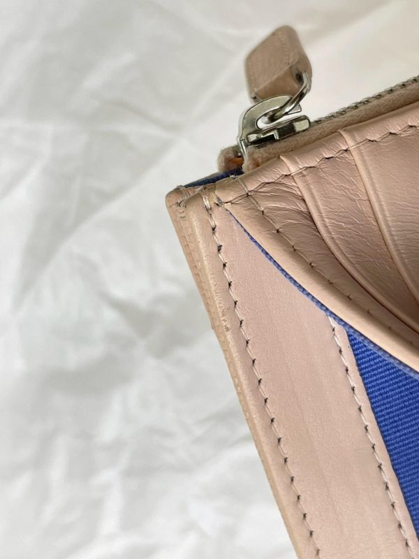 【9成新】Chanel 19 對開短夾 