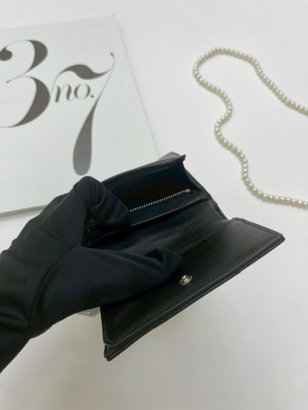 【95成新】YSL 魚子醬對開短夾 