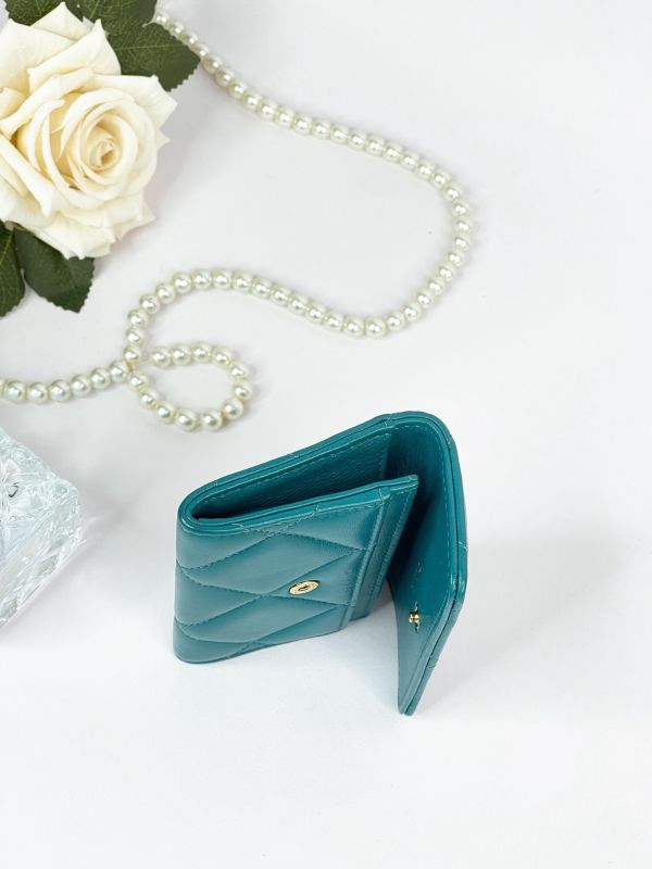 【分期0利率】CHANEL 19口蓋卡包【9成新】 