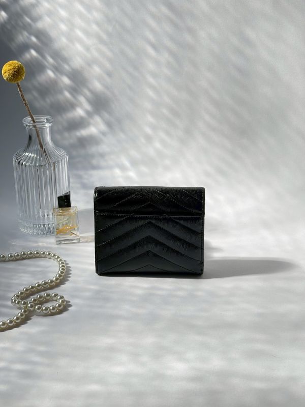 【分期0利率】YSL  魚子醬三折短夾 【9成新】 