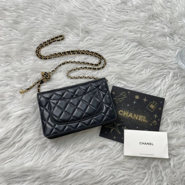 【12期0利率】CHANEL 羊皮金球WOC【95成新】 