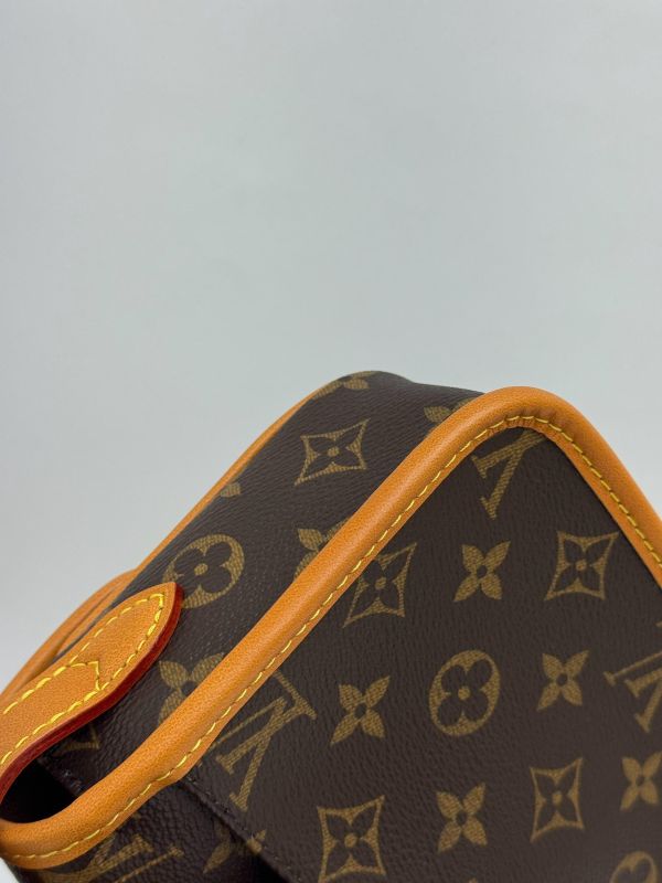 【99新】LV 小型郵差包 