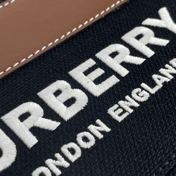 【95成新】【12期0利率】BURBERRY  Pocket 字母帆布拼接小牛皮MICRO斜背包 