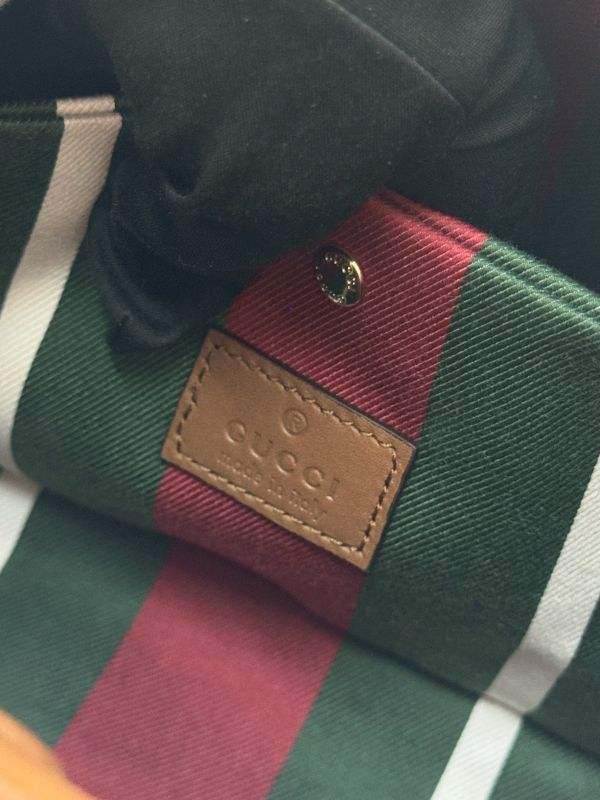 【分期0利率】GUCCI GG Emblem系列小號水桶包 【99成新】 