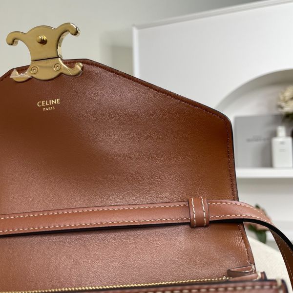 【12期0利率】CELINE 白老花 ENVELOPPE 手袋 【9.9成新】 