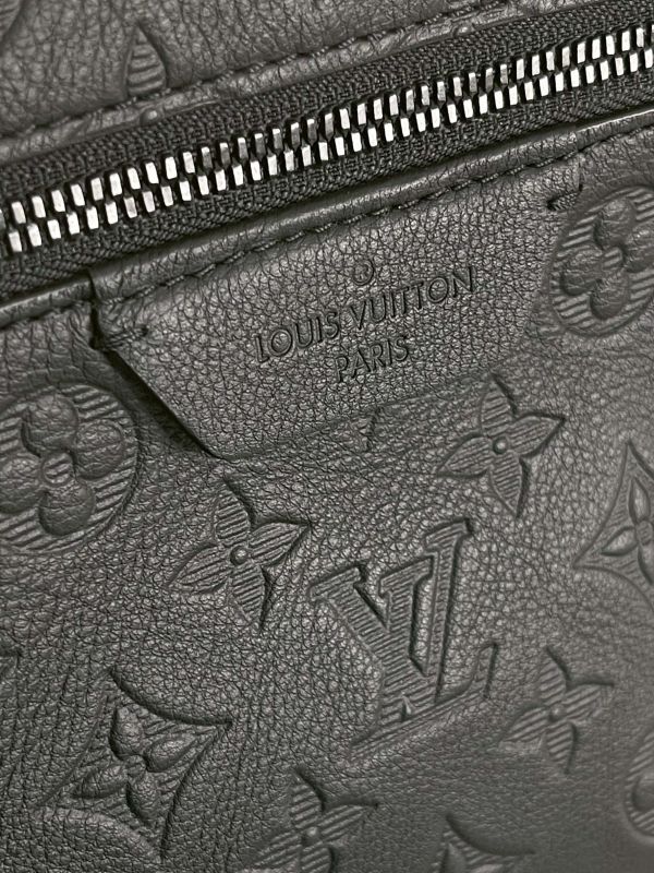 【分期0利率】LV Discovery 背包【未使用閒置品】 