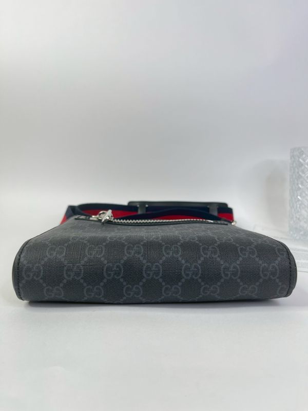 【99成新】GUCCI GG SUPREME 斜背包 