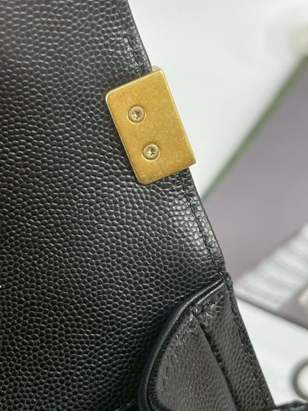 【95成新】CHANEL BOY 口蓋包28cm大號(芯片款) 