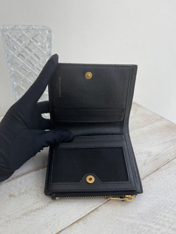 【9成新】YSL 魚子醬照片夾層兩折短夾 