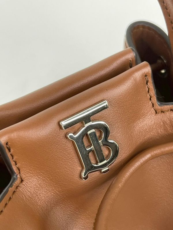 【99成新】BURBERRY 抽繩水桶包 