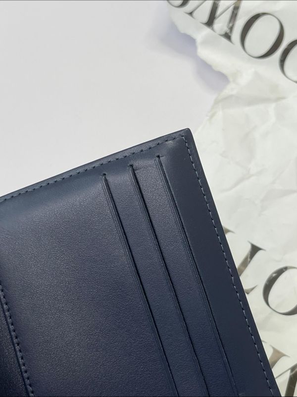 【未使用閒置品】CHANEL COCO 背面拉鍊三折短夾 