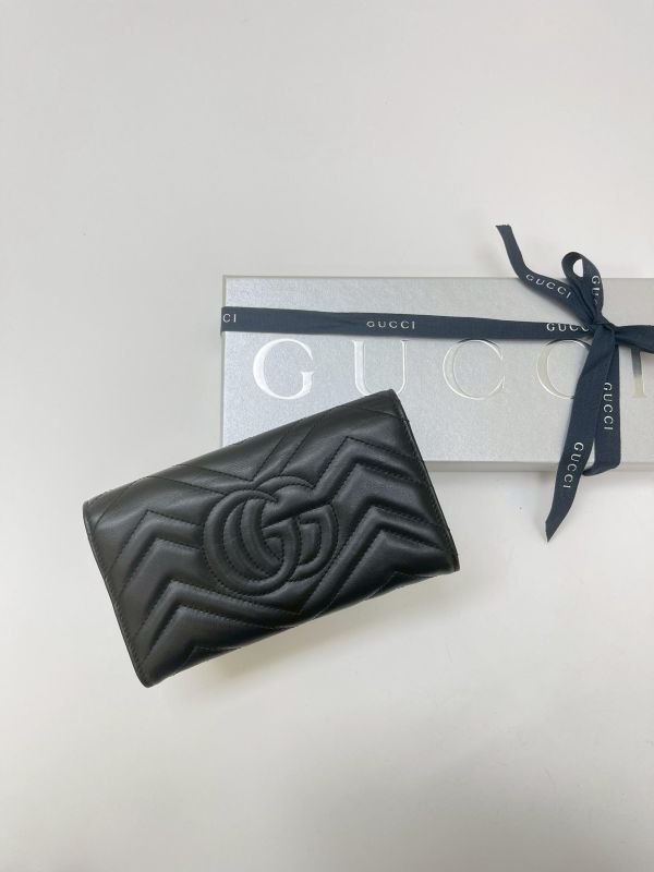 【9成新】GUCCI 馬夢牛皮扣式長夾 