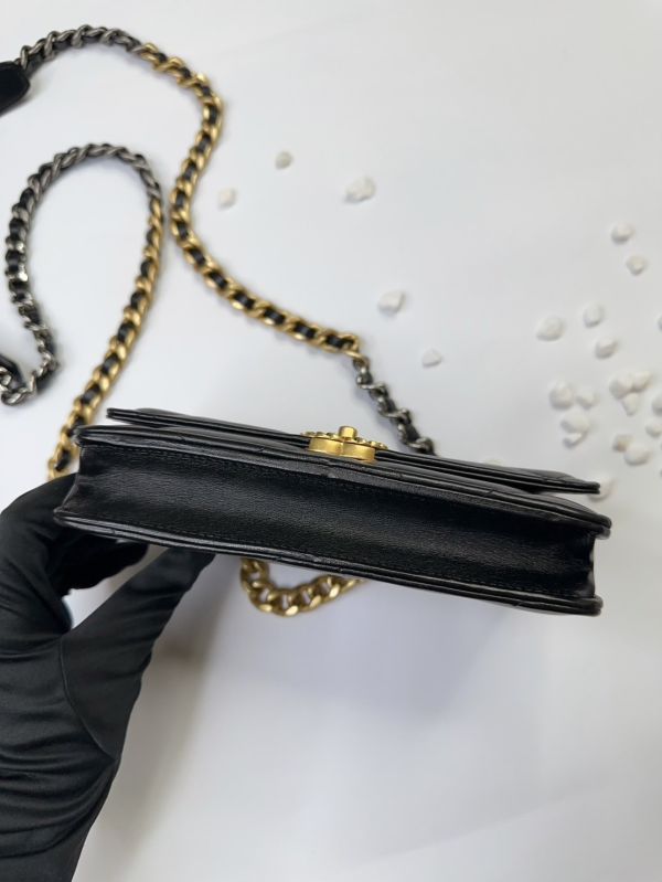 【12期0利率】CHANEL 19 WOC 【9成新】 