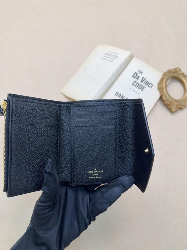 【未使用閒置品】LV Victorine 錢包 黑壓紋 
