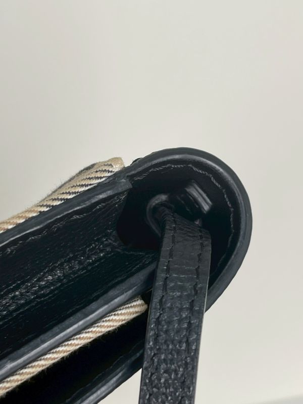【分期0利率】BURBERRY HAMPSHIRE 格紋拚接皮革WOC 【9成新】 
