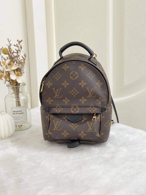 【9成新】LV Palm Springs Mini 